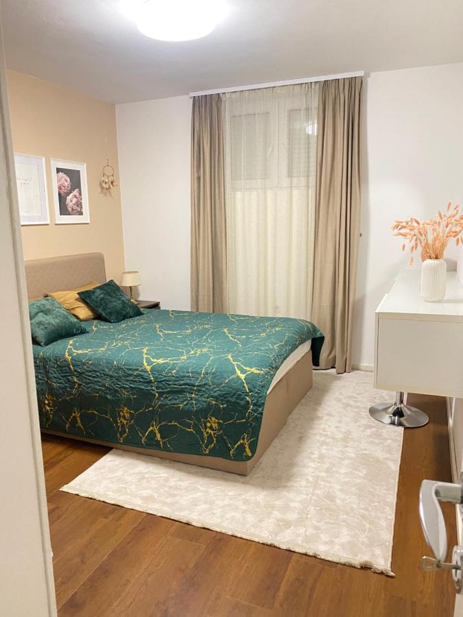 Sweet Flat With 2 Bedrooms Split Croatia Exterior foto